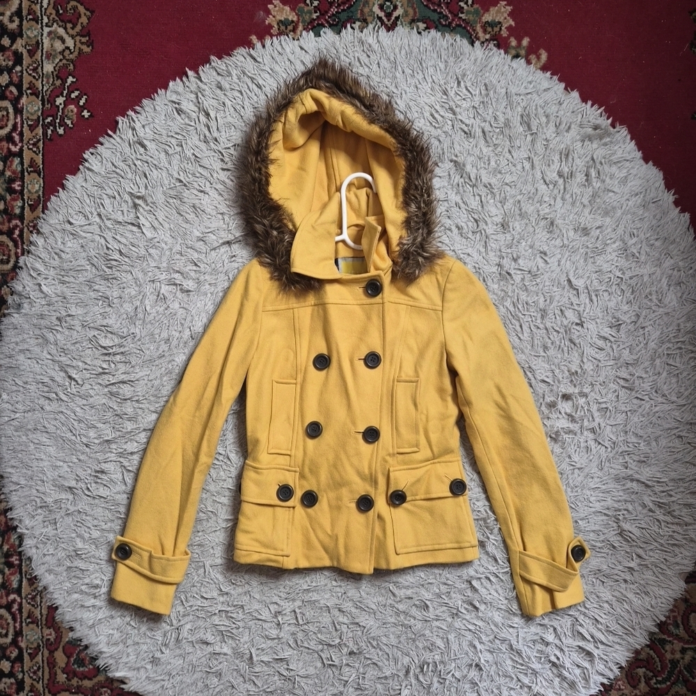 dELiA*s Vintage Delias Jacket Wool Blend Yellow Faux Fur Trim Hood Y2K Style ✨️
